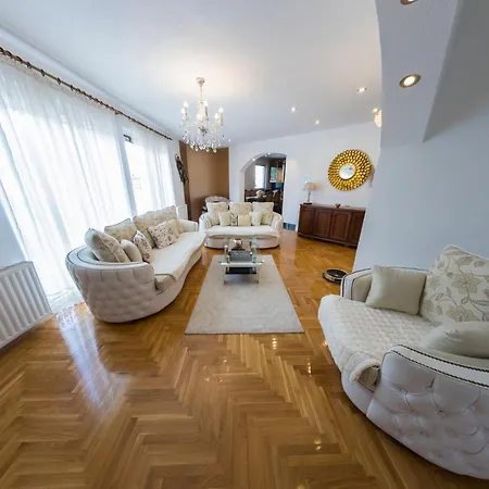 White Pearl Luxus アパート Bihać