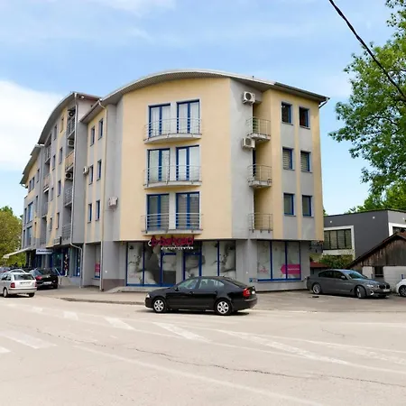 White Pearl Luxus * Bihać